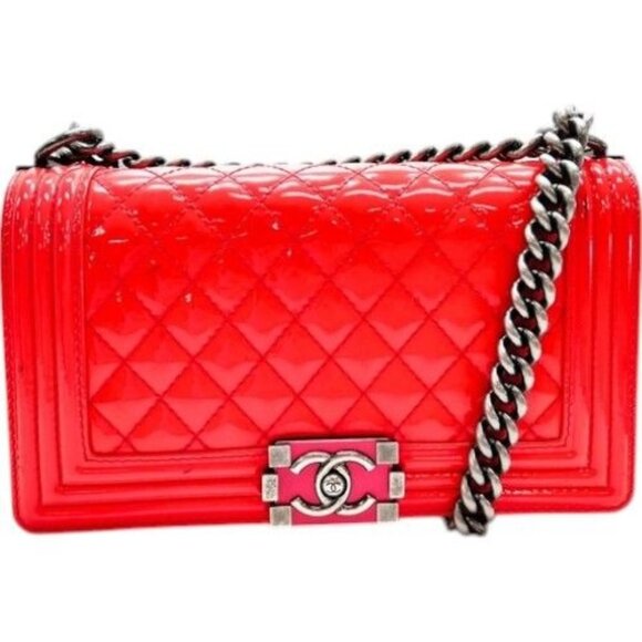 0121795BO (X6) Chanel Shoulder Bag Red Enamel - Picture 1 of 13